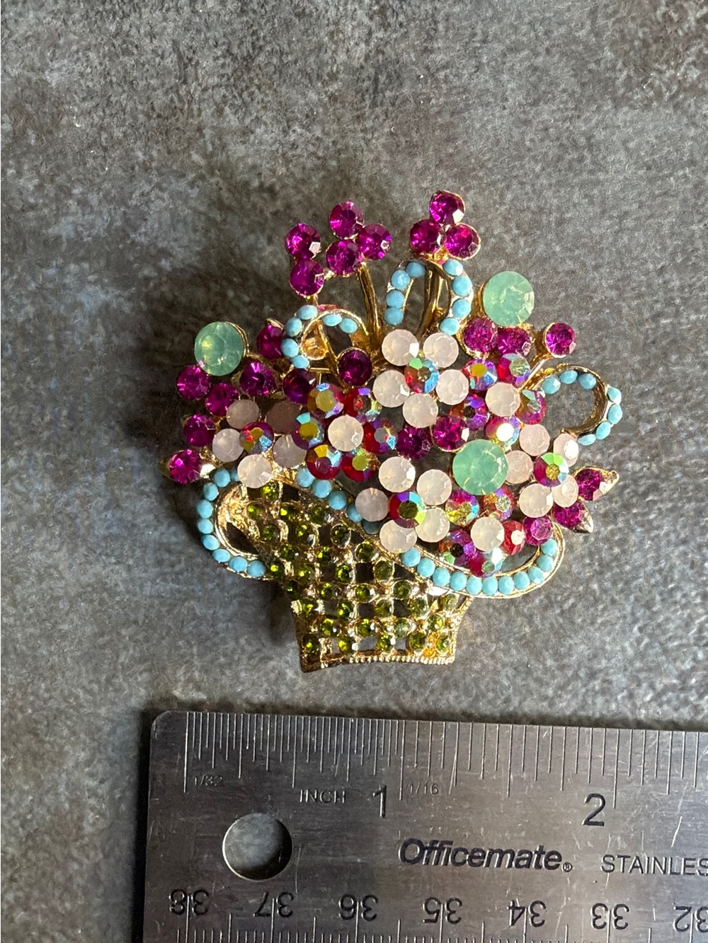 Vintage Style Crystal Spring Summer Flower Basket Gold Brooch Pin Pink Blue Red - Picture 3 of 4